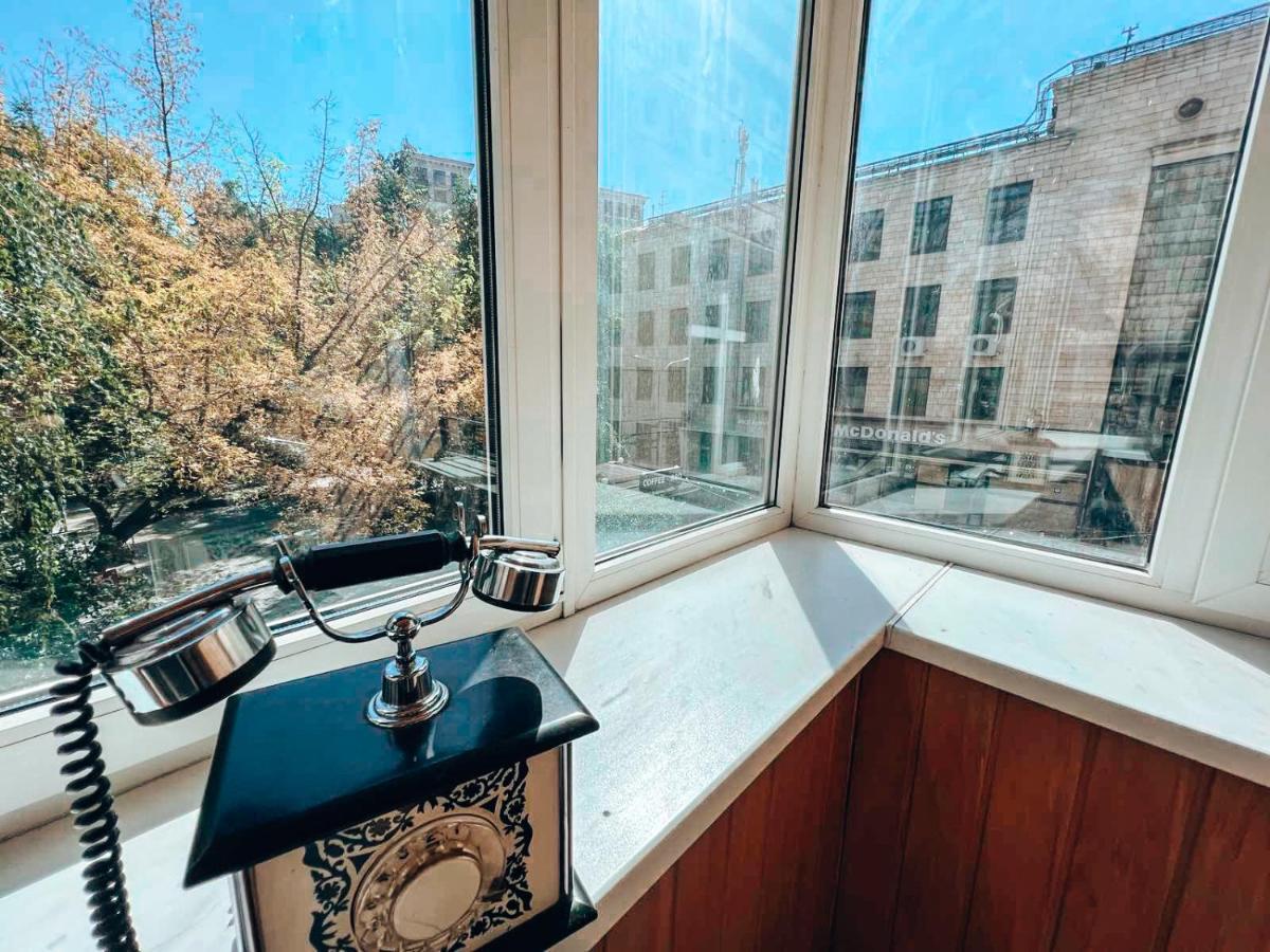 Квартира В Центре Крещатика Kiev Extérieur photo